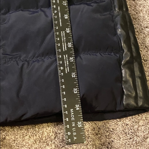 Orobo’s Long Women's Black Puffer Coat with Belted Waist. Size M. Navy/Black. - Picture 14 of 16